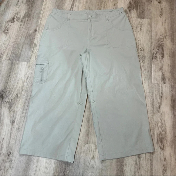 Pants - Lucy Flex Trail Cargo Wide Leg Capri Adjustable Performance Hiking Pants / Large